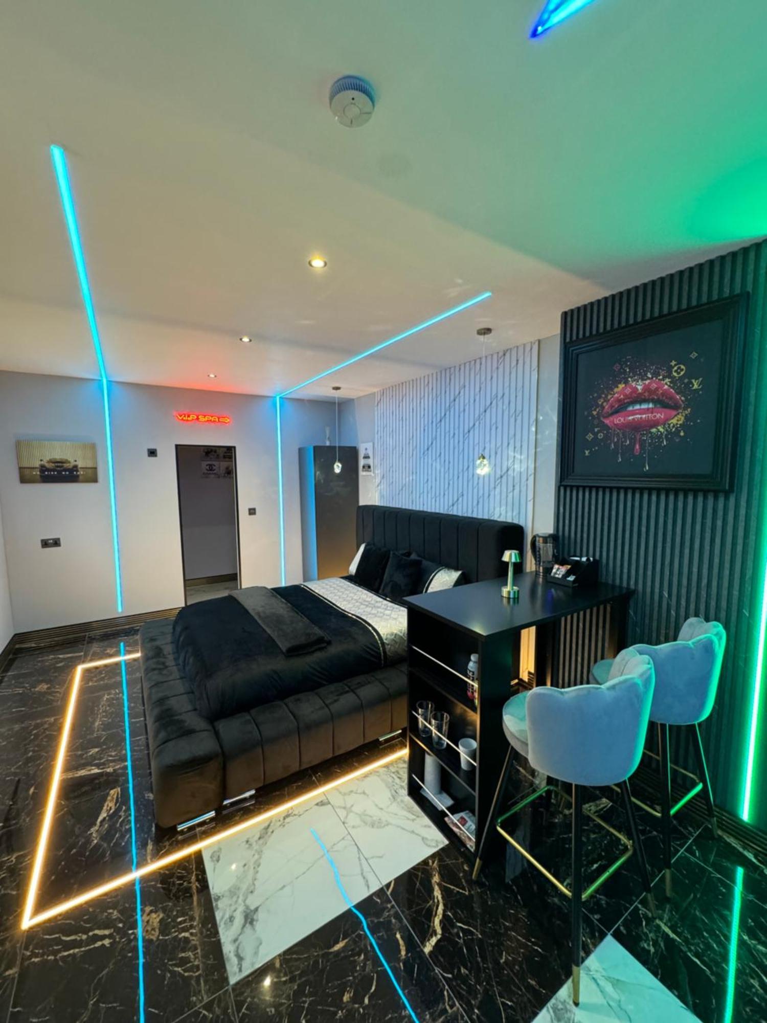 Highfield Private Spa Apartment Bradford  Exterior photo